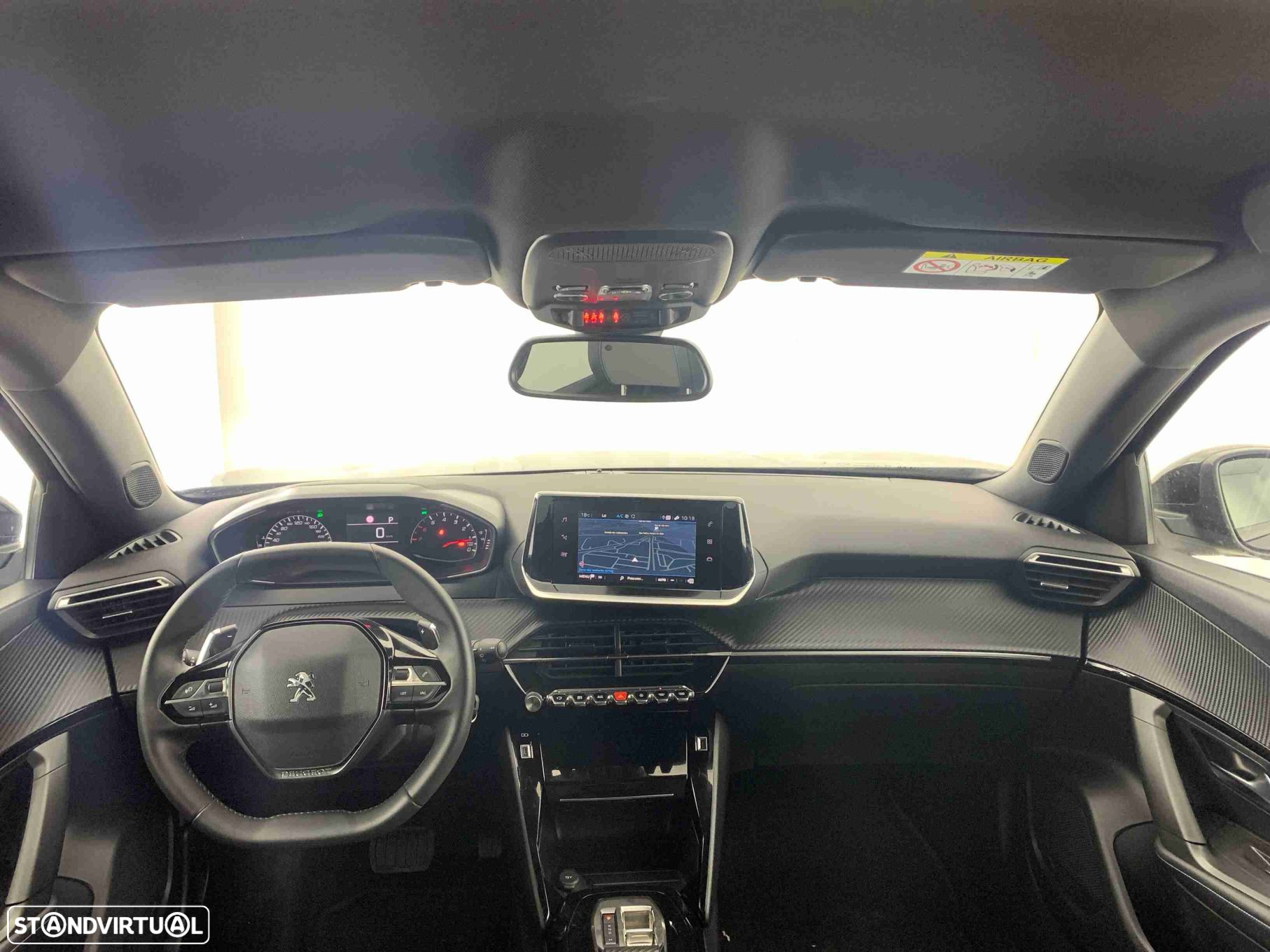 Peugeot 2008 1.2 PureTech Allure EAT8 - 9