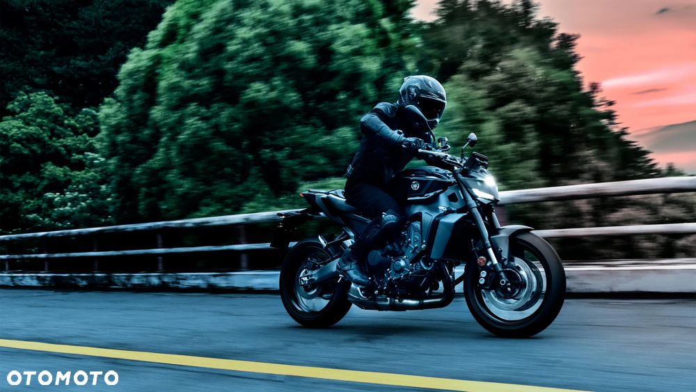 Yamaha MT - 2