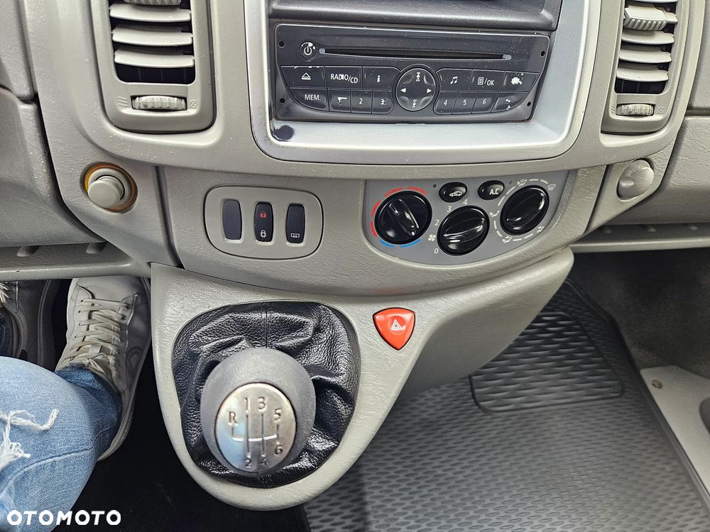 Renault Trafic Passenger Pack Clim - 28