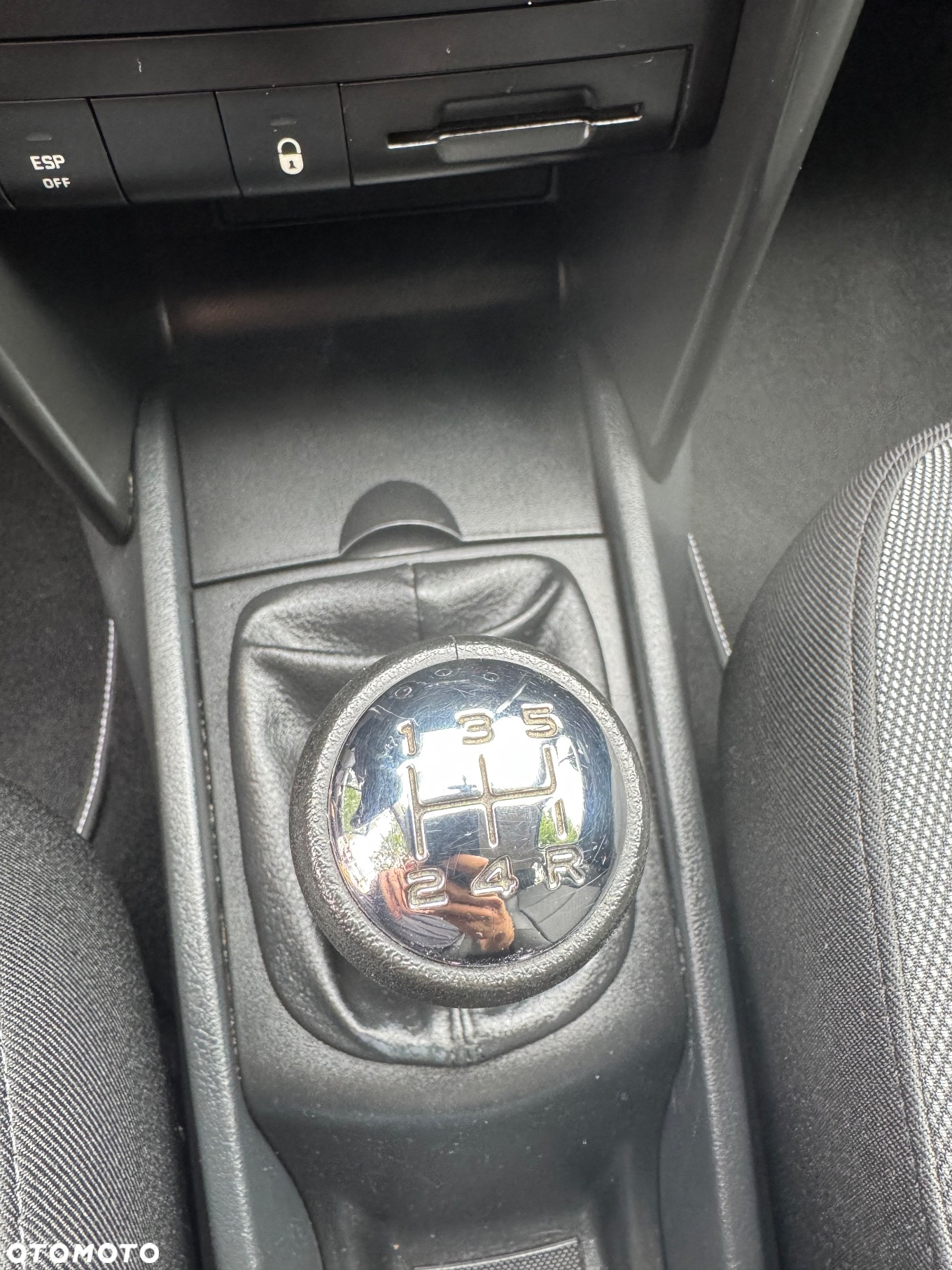 Peugeot 207 - 32