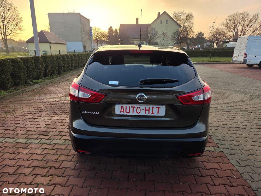 Nissan Qashqai 1.2 DIG-T TEKNA+ - 10