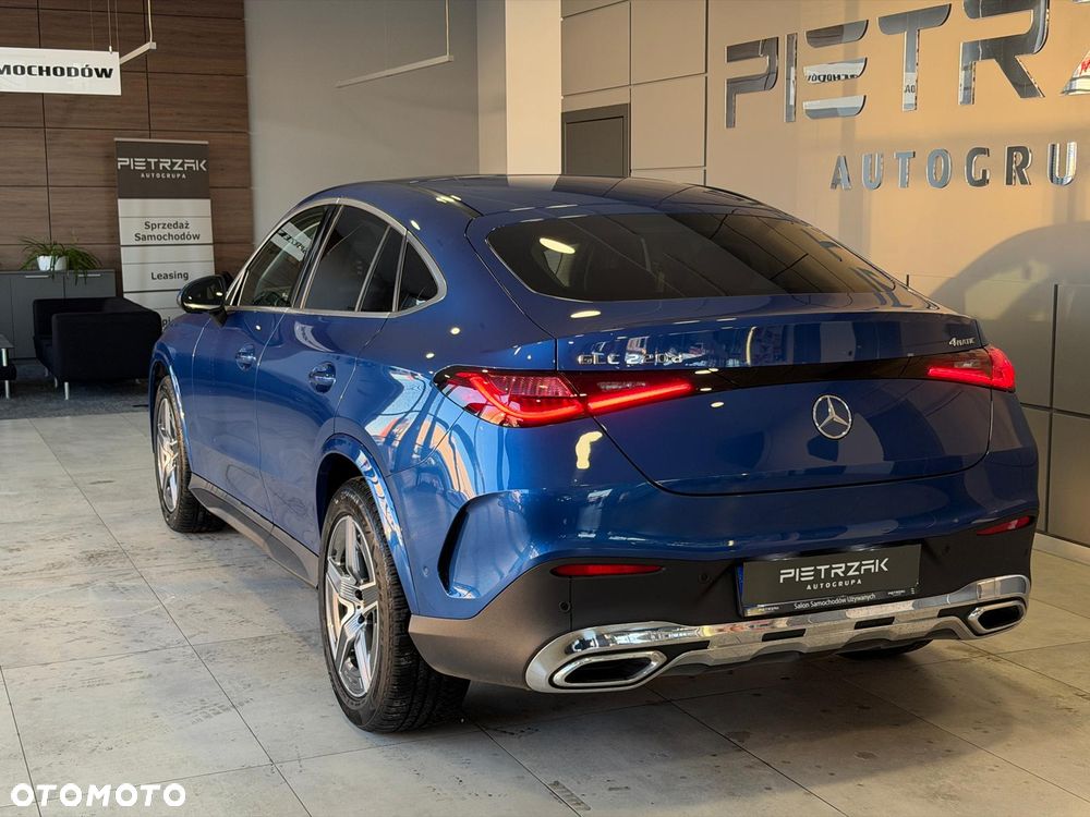 Mercedes-Benz GLC - 8