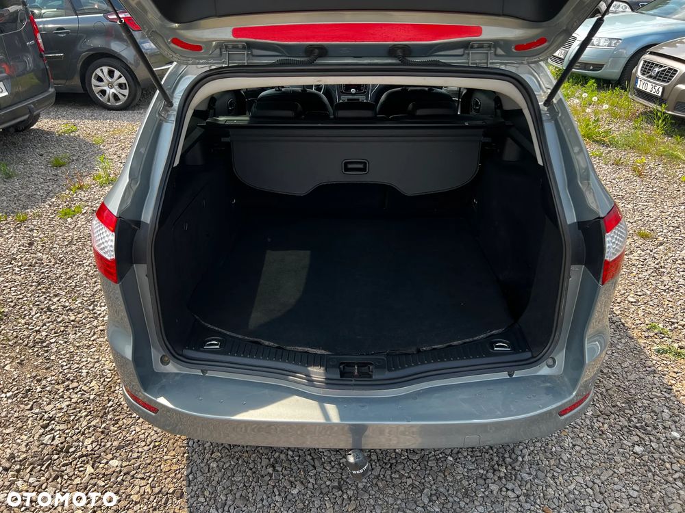 Ford Mondeo SW 2.0 TDCi Titanium X - 26