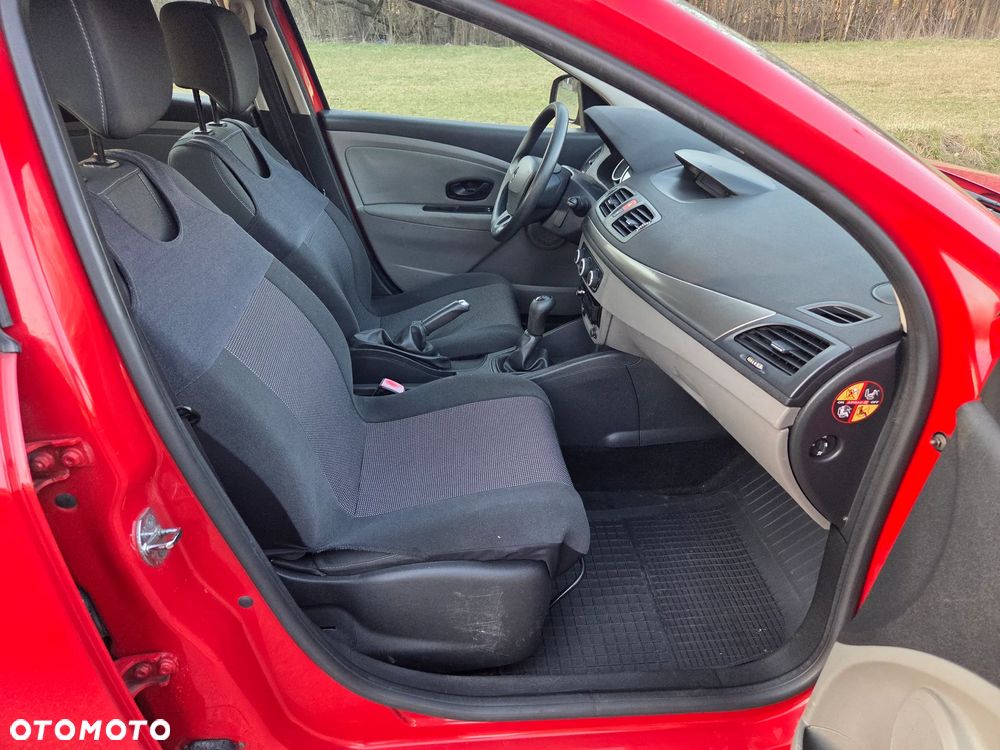 Renault Megane 1.6 16V 100 Authentique - 16