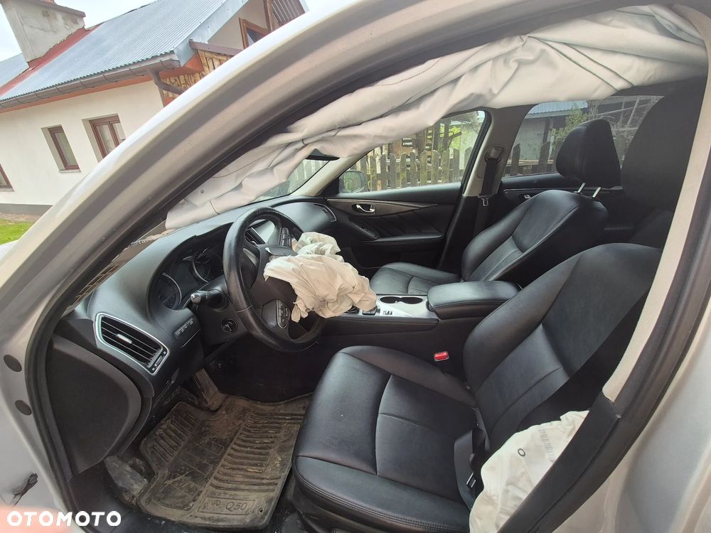 Infiniti Q50 - 5