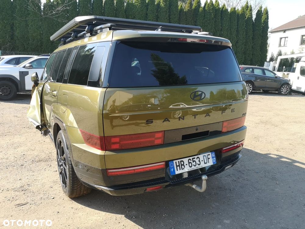 Hyundai Santa Fe - 23