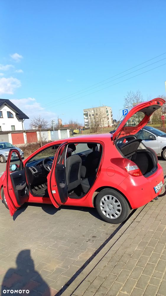 Hyundai i20 1.2 Classic + - 5
