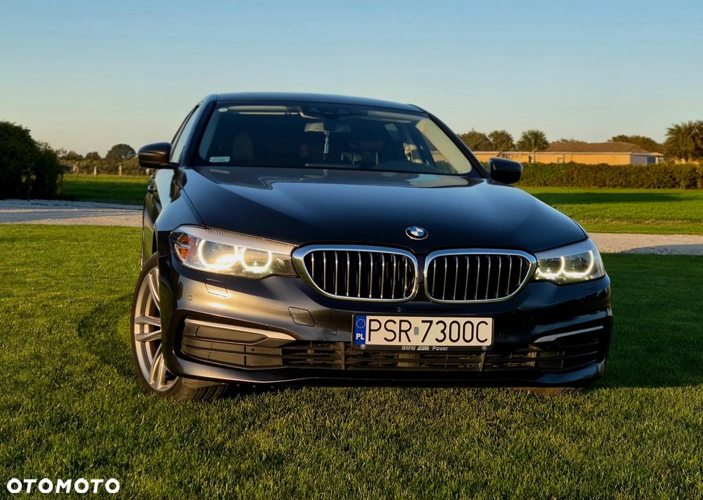 BMW Seria 5 520d - 31