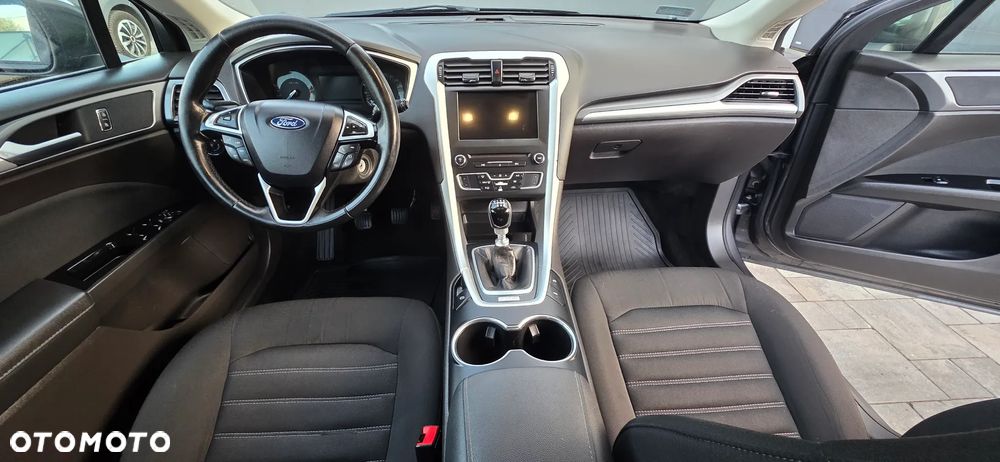 Ford Mondeo 1.5 EcoBoost Trend - 11