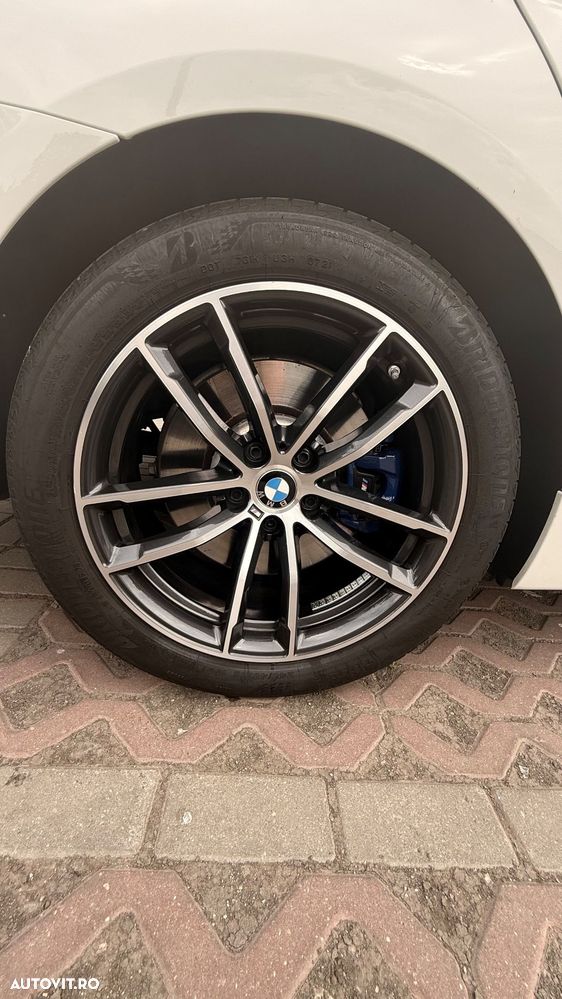BMW 5 Series 2022 — imagine 19