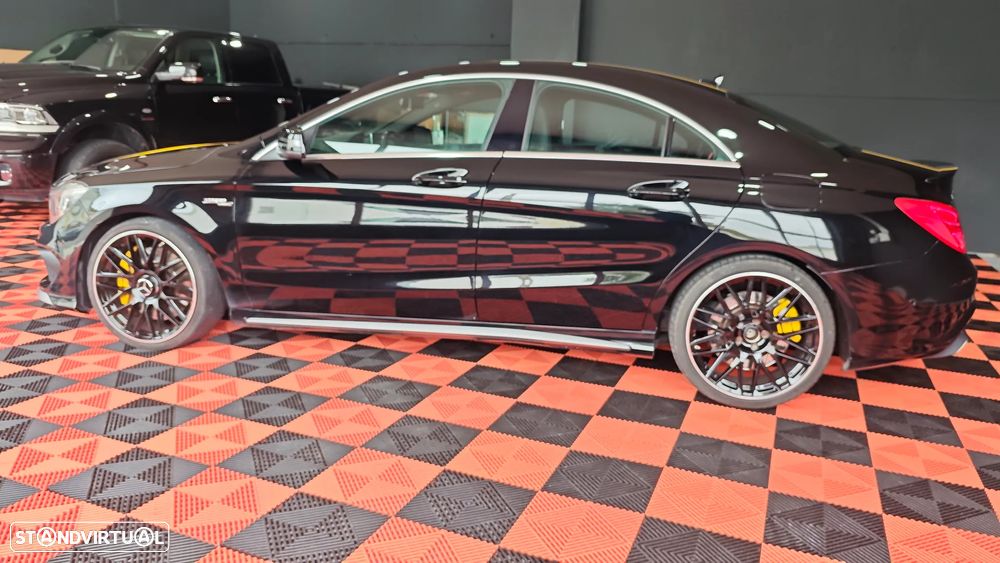 Mercedes-Benz CLA 45 AMG 4Matic Speedshift DCT 7G - 5