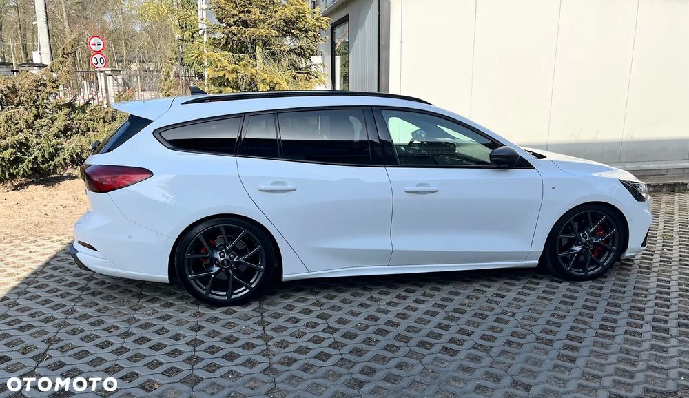 Ford Focus - 2