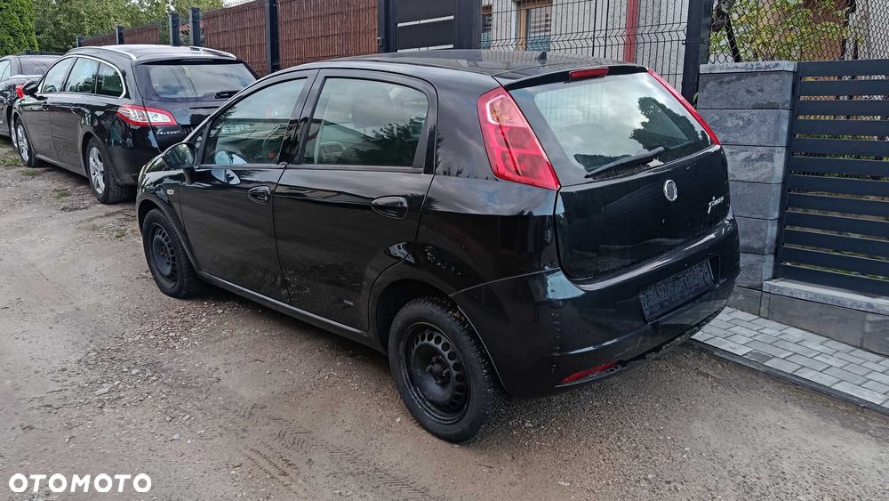 Fiat Grande Punto - 3