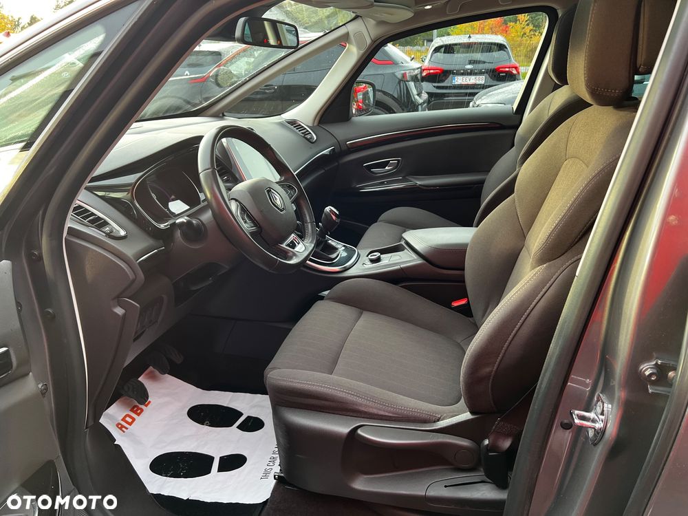 Renault Espace 2016 photo 5