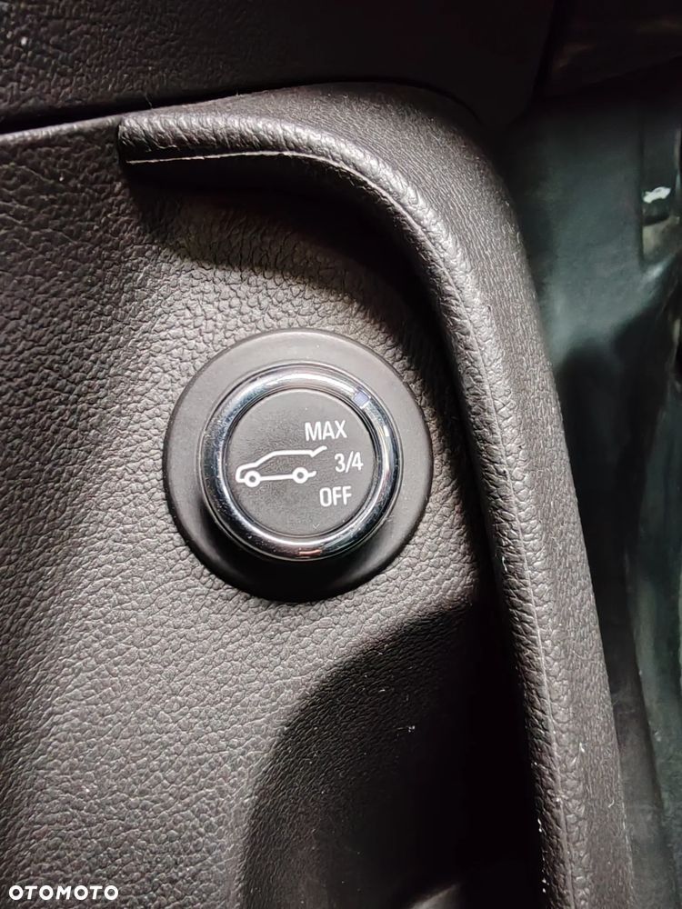 Opel Insignia 2.0 CDTI Edition 4x4 - 25