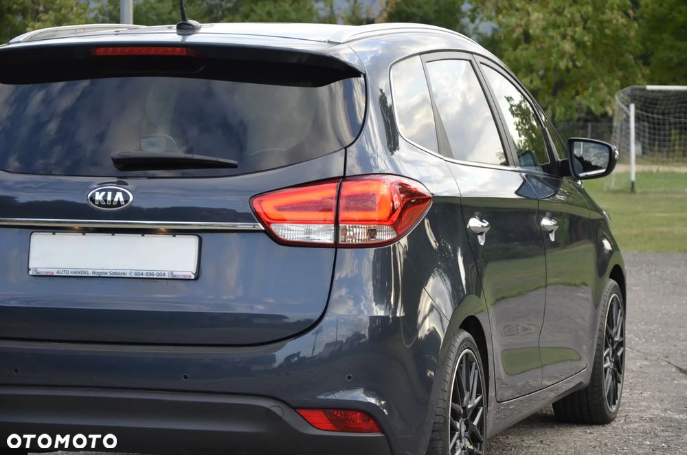 Kia Carens 2.0 GDI Edition 7 - 15