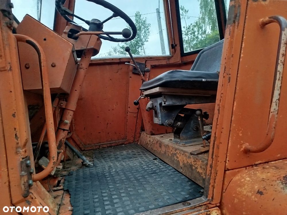 Hanomag B6 - 15
