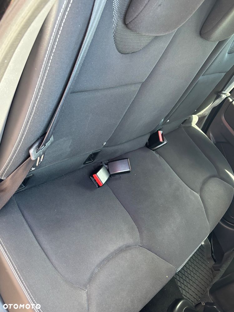 Renault Clio - 15