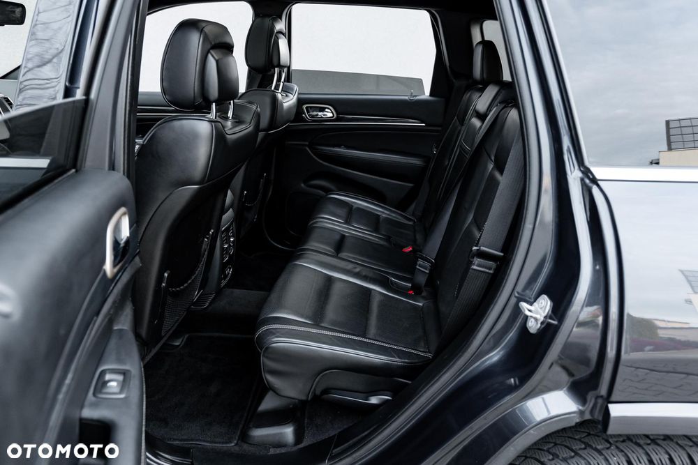 Jeep Grand Cherokee 3.0 CRD Overland Summit - 16