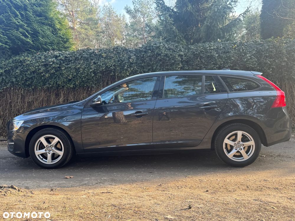 Volvo V60 D4 Momentum - 15