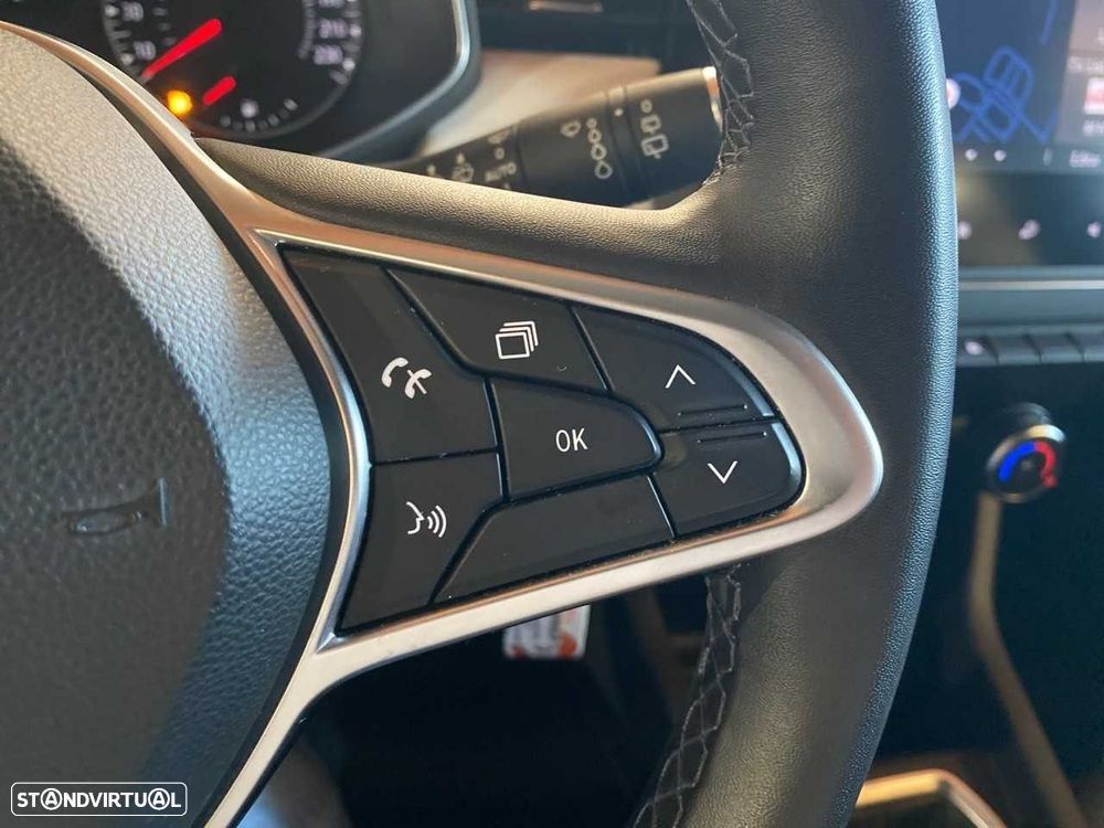 Renault Clio 1.0 TCe Limited - 17