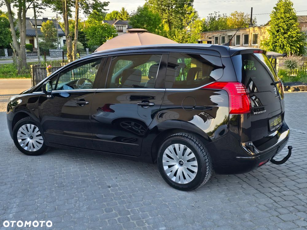 Peugeot 5008 HDI 150 Allure - 17