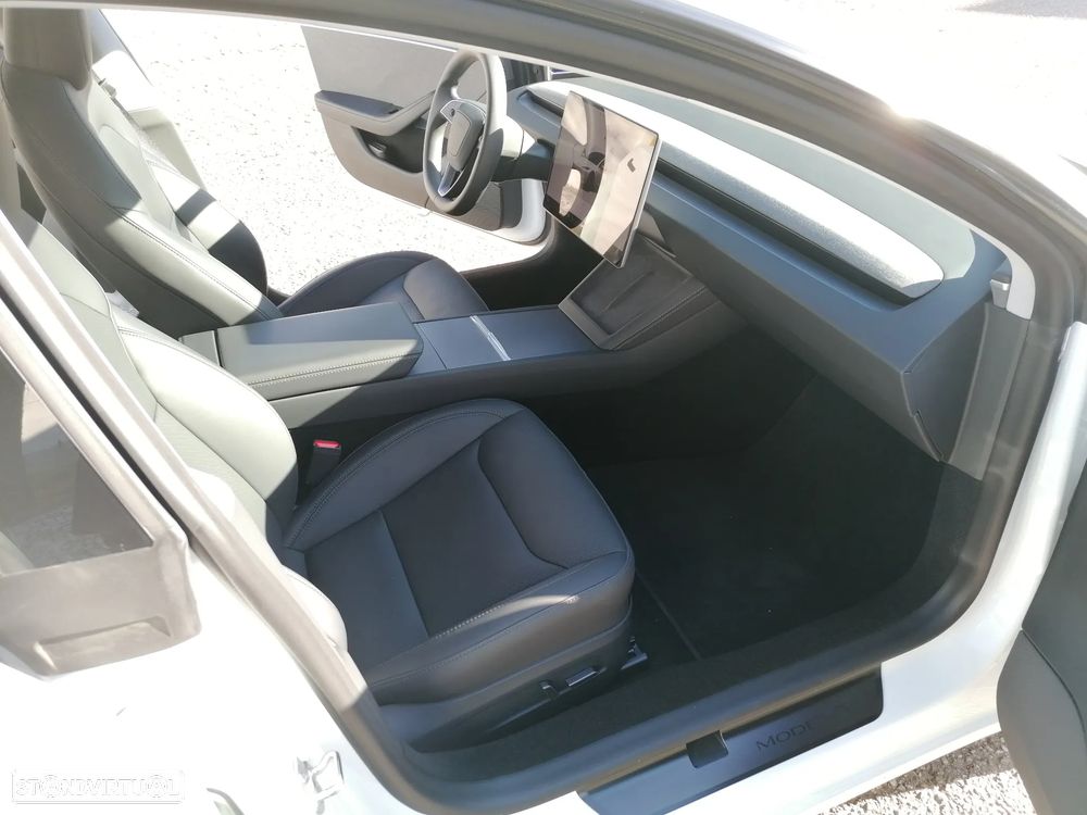 Tesla Model 3 - 22