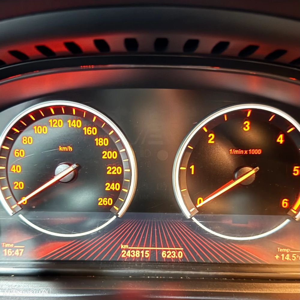 BMW 520 d Pack M Auto - 13