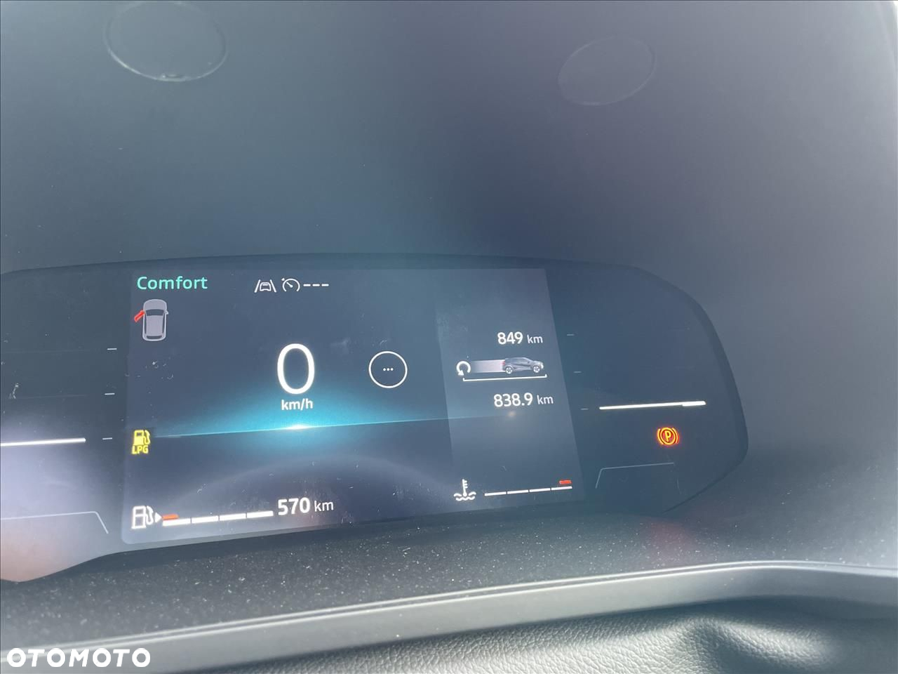 Renault Captur - 5