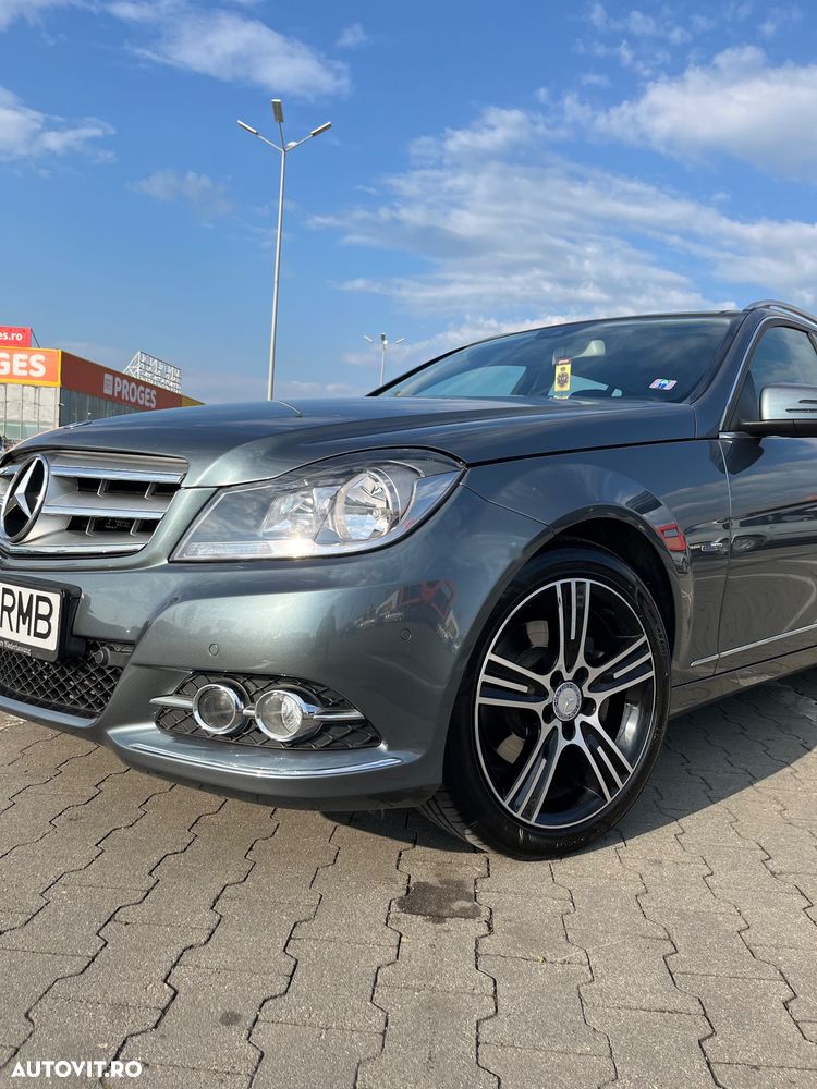 Mercedes-Benz C 220 CDI DPF Automatik Avantgarde - 4