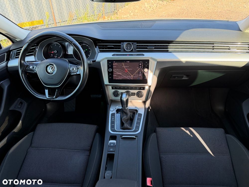 Volkswagen Passat 2.0 TDI BMT Highline DSG - 9