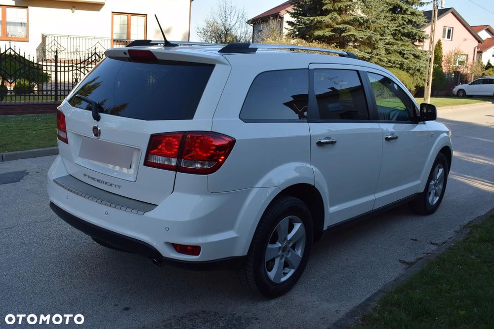 Fiat Freemont 2.0 Multijet Lounge AWD - 10