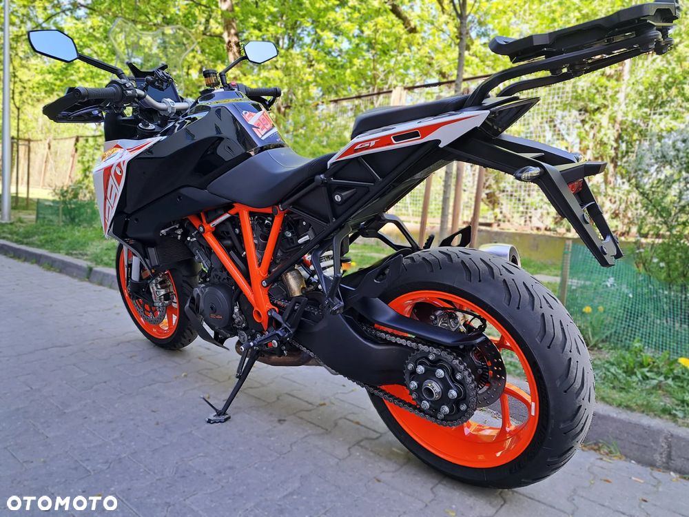 KTM Super Duke - 12