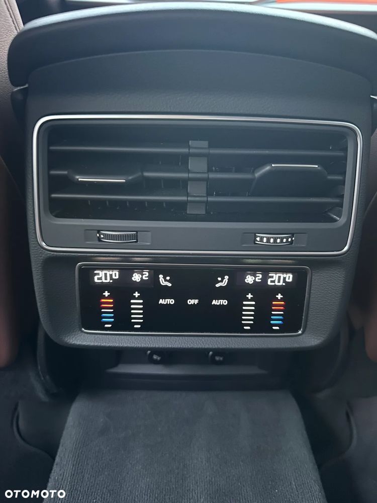 Audi Q7 50 TDI mHEV Quattro S Line Tiptr - 16