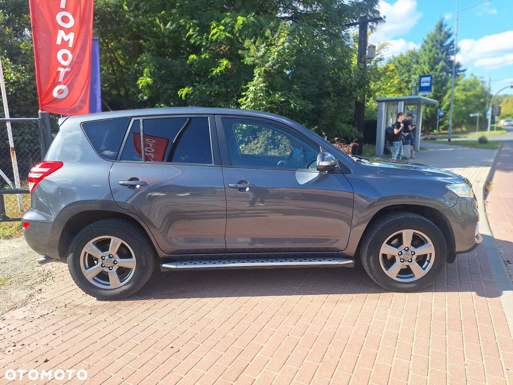 Toyota RAV4 2.2 D-4D 4x4 Comfort - 8