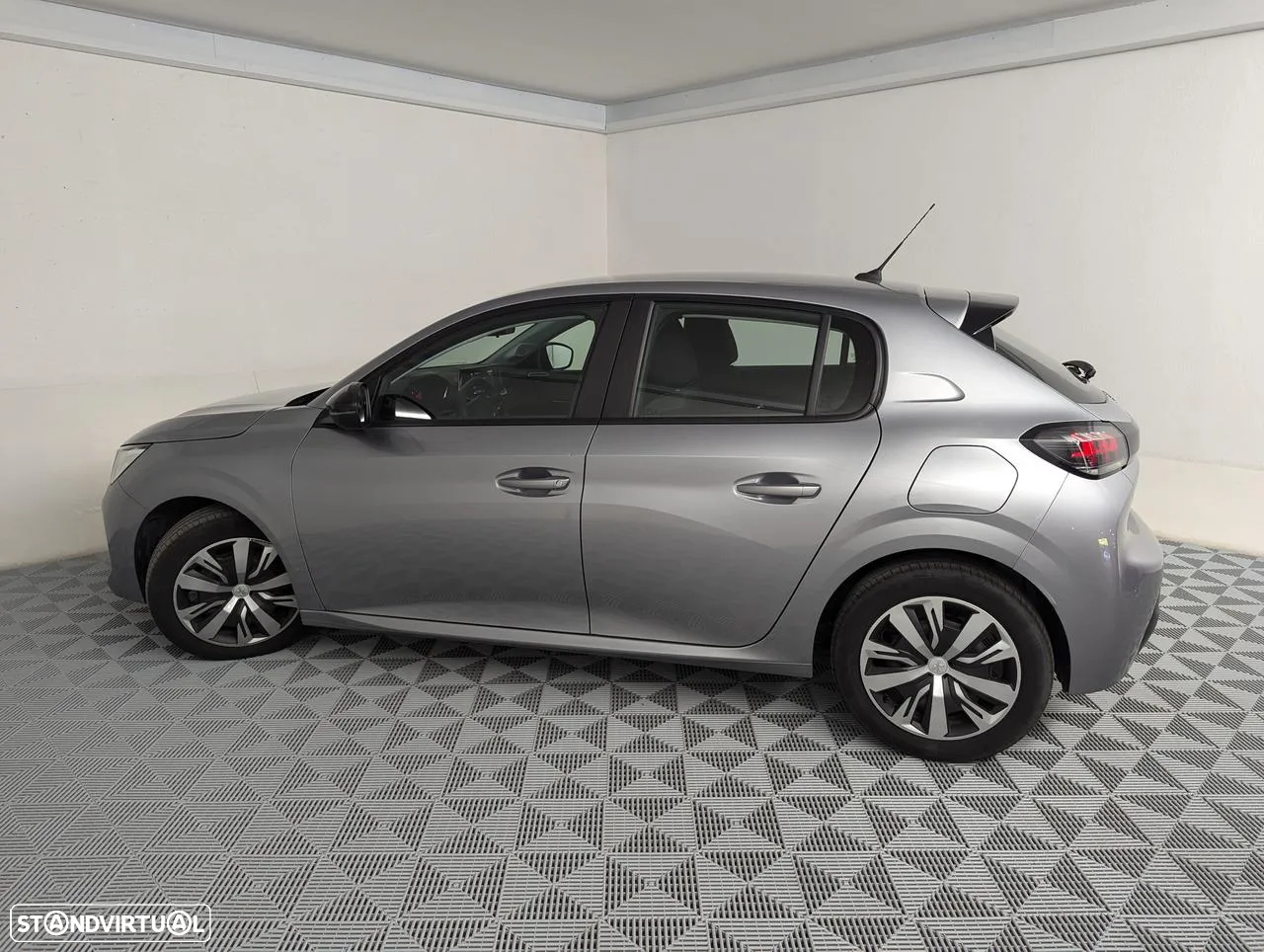 Peugeot 208 1.2 PureTech Active - 10