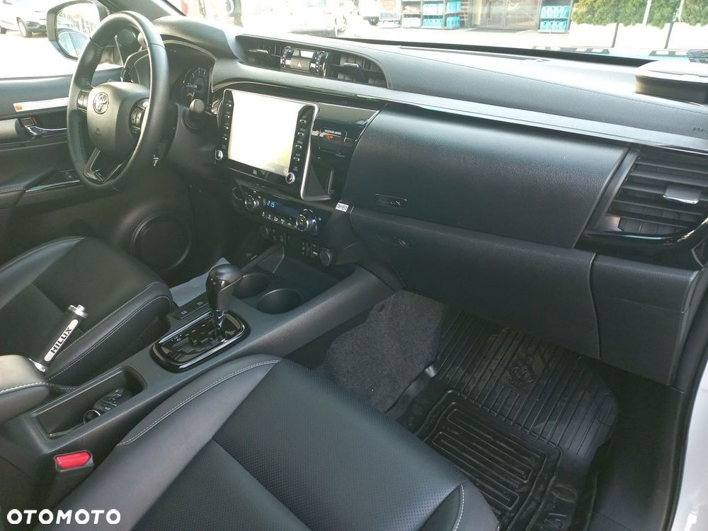 Toyota Hilux 2.8 D-4D Double Cab Invincible 4x4 - 15