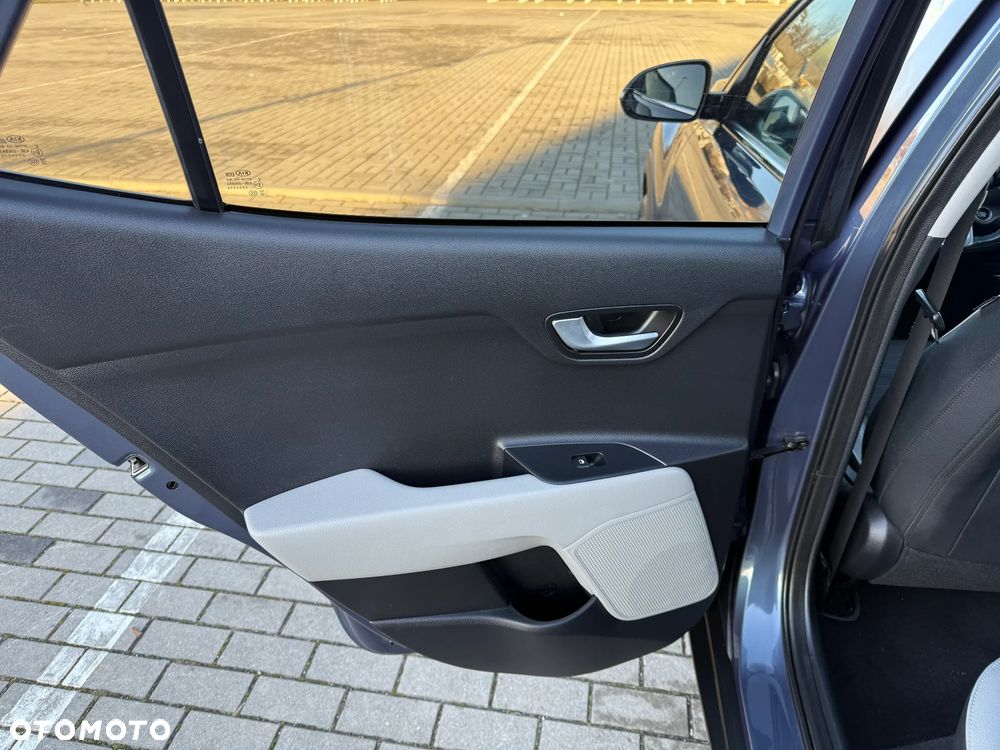 Kia Stonic 1.6 CRDi Platinum Edition - 17