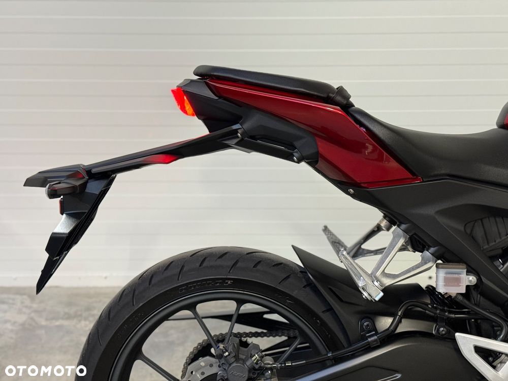 Honda CB - 19