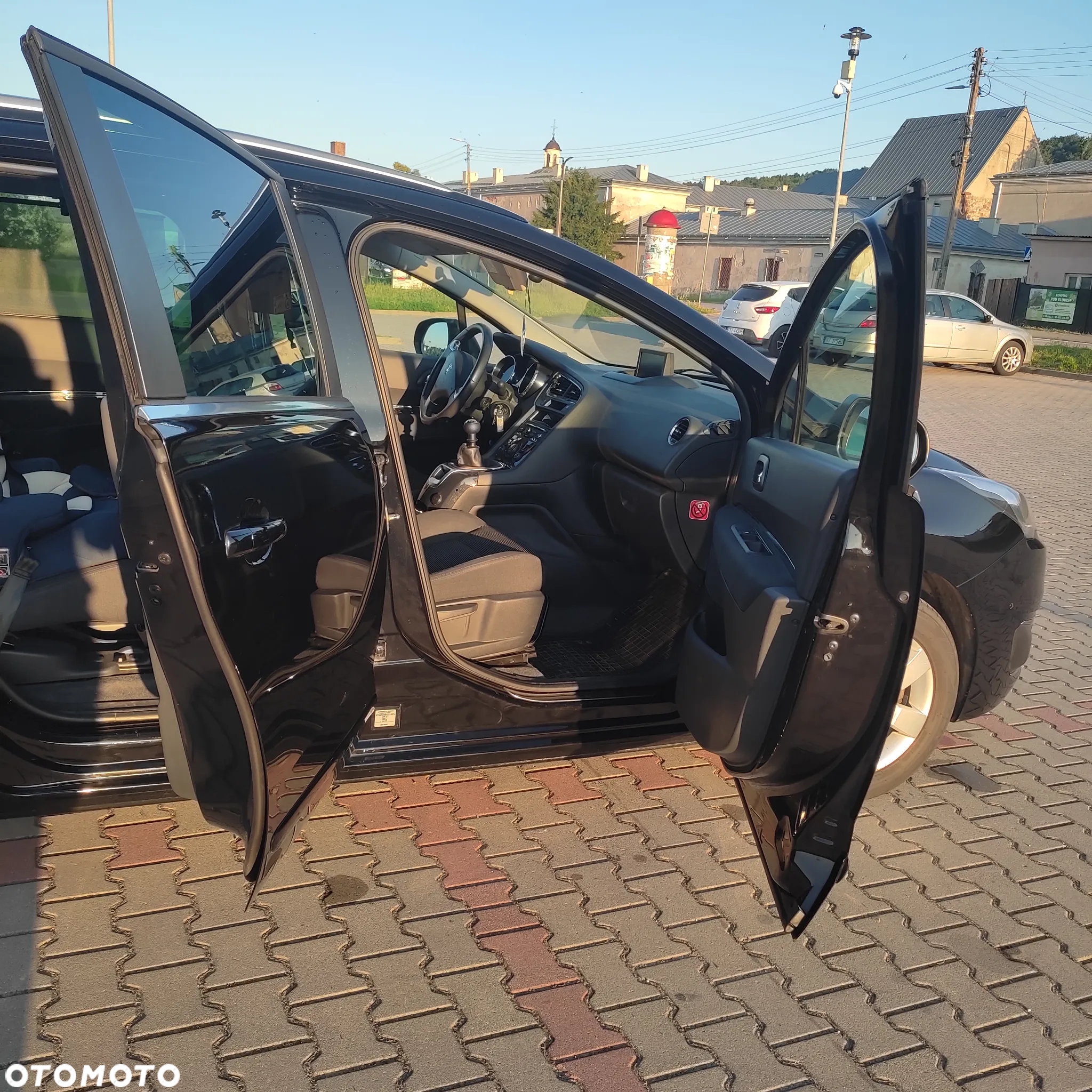 Peugeot 5008 1.6 BlueHDi Style 7os - 2