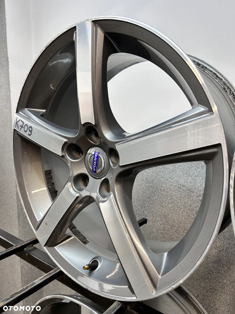 4 FELGI ALU. VOLVO C70, V70, S60, V60, S80, V40  18'' 8J ET45 - 4