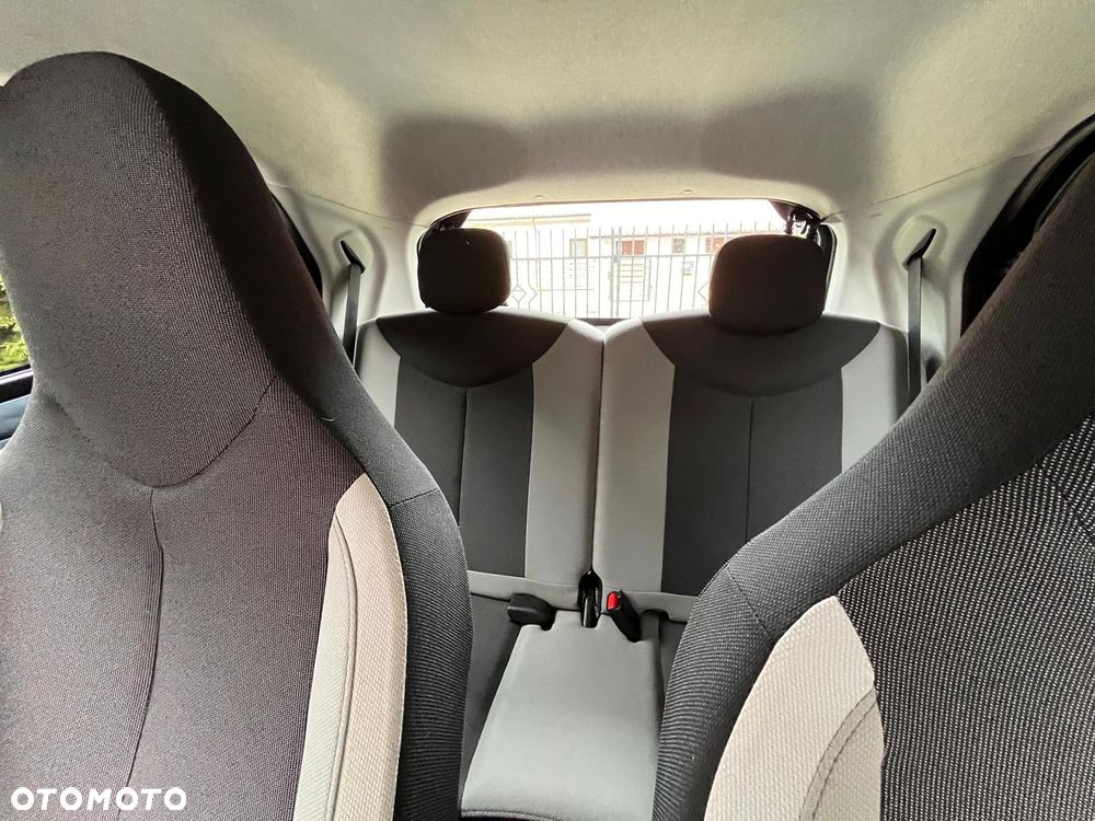 Toyota Aygo - 12