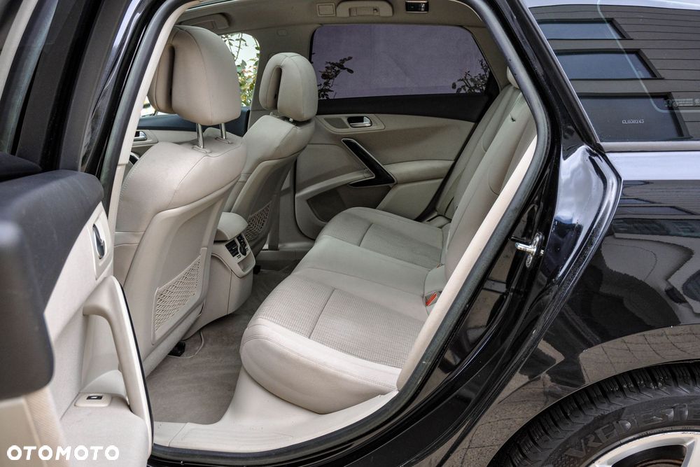 Peugeot 508 - 8