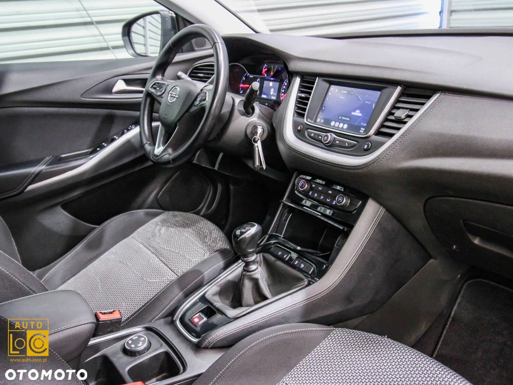 Opel Grandland X 1.2 T Enjoy S&S - 15