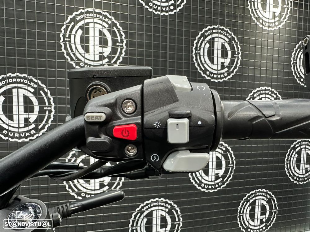 Zontes 125C - 8