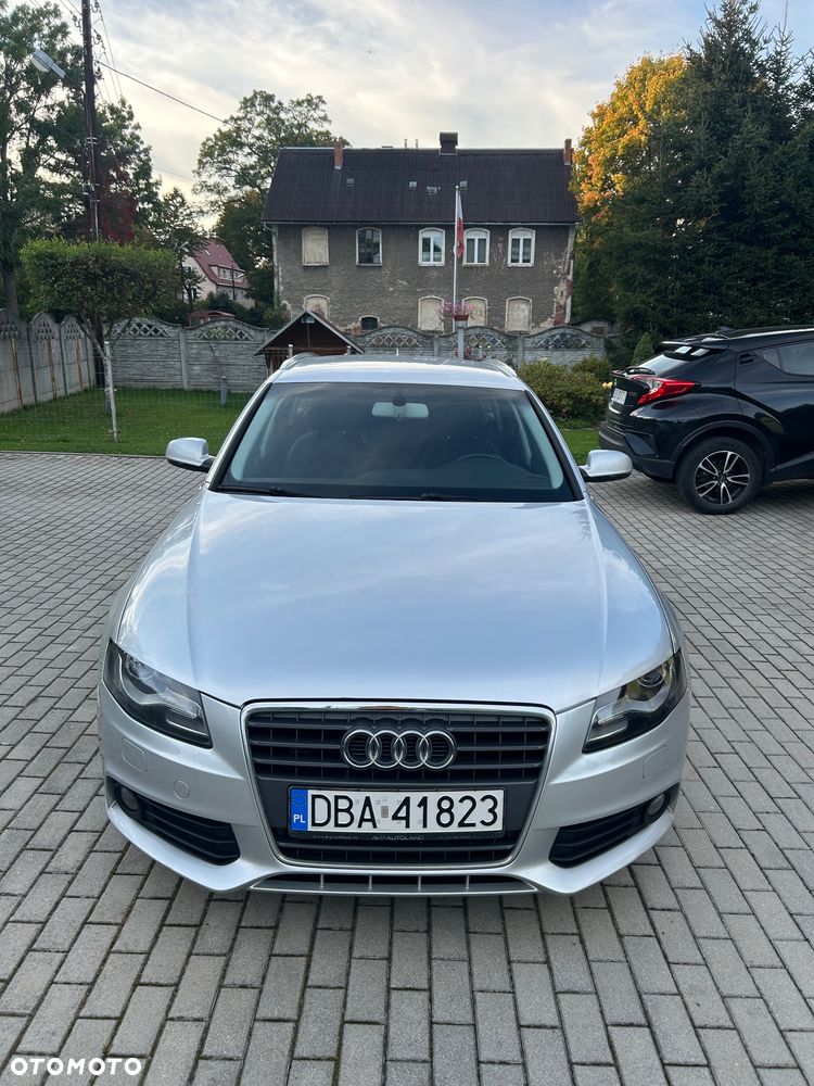 Audi A4 Avant - 2