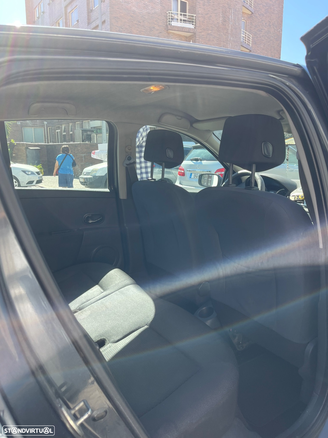 Renault Clio 1.2 16V Confort Dynamique - 16