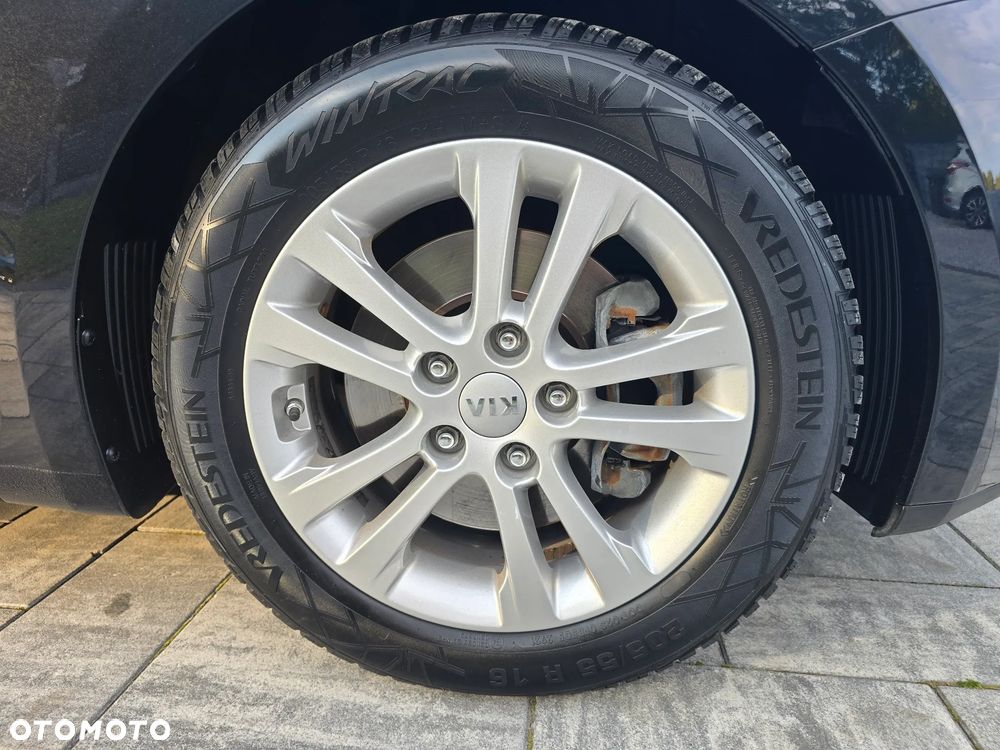 Kia Ceed 1.4 CVVT Dream Team Edition - 39