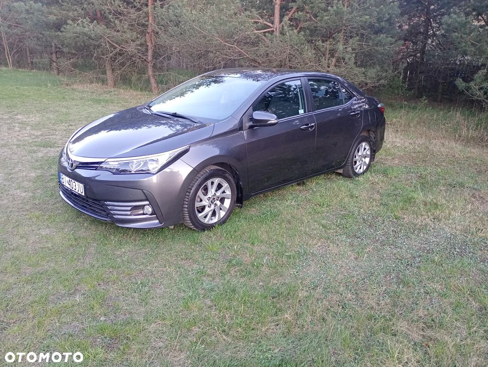 Toyota Corolla 1.6 Prestige MS EU6 - 1