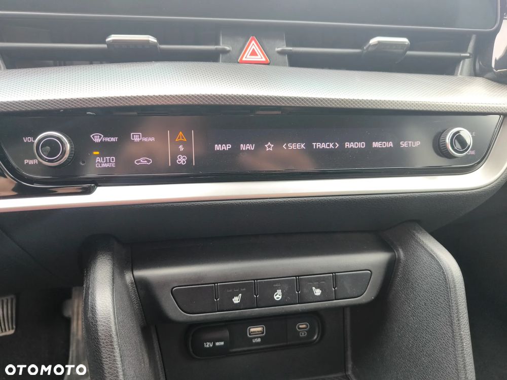 Kia Sportage 1.6 T-GDI 2WD Vision - 12